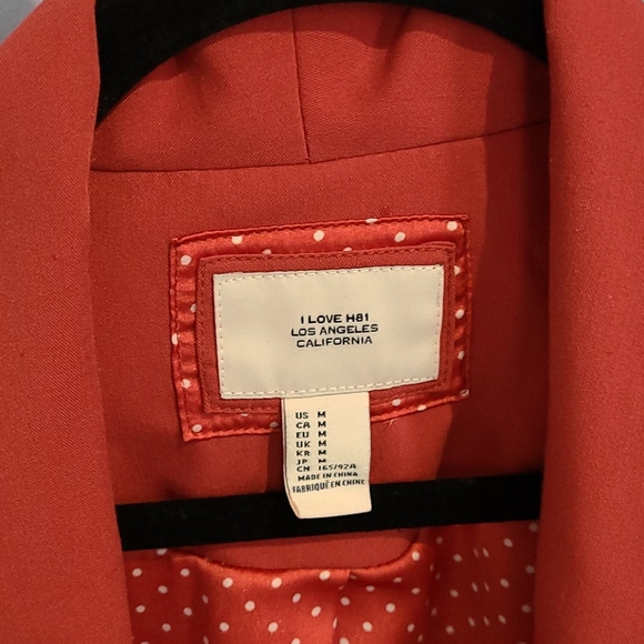 Blazer - Picture 2 of 4